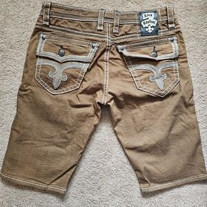 Rock Revival Men's Tan Embroidered Back Pocket Flat Front Shorts Size 36